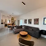 Faragas Hill Oasis Willa Angairiá