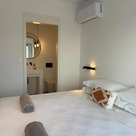 Faragas Hill Oasis Villa Angairiá