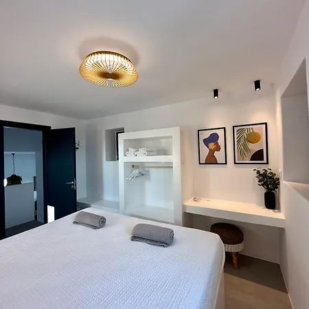 Faragas Hill Oasis בית נופש Angairiá
