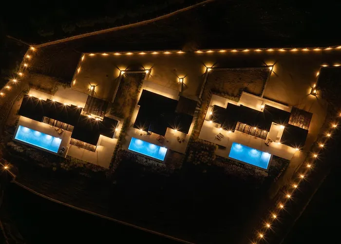 Faragas Hill Oasis * Angairia